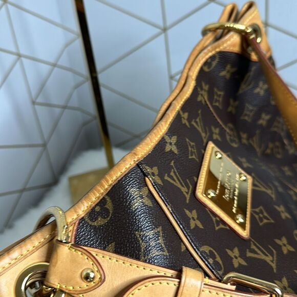 💯Authentic LOUIS VUITTON 
Monogram Galliera PM🍀 - Picture 8 of 17